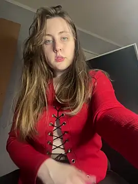 Snapshot of Topvi_ chatting on 03-15-25, 07:27 Topvi online show from 03-15-25, 07:27