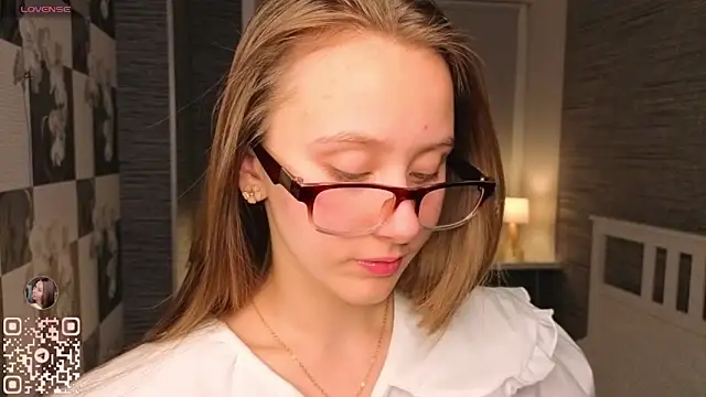 EthalBuffkin online show from 11-06-25, 07:15