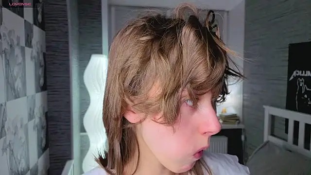 Snapshot of EthalBuffkin chatting on 02-22-26, 07:23 EthalBuffkin online show from 02-22-26, 07:23