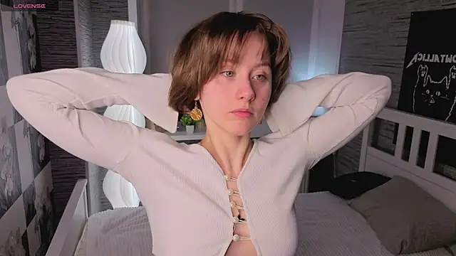 Snapshot of EthalBuffkin chatting on 03-18-26, 07:39 EthalBuffkin online show from 03-18-26, 07:39