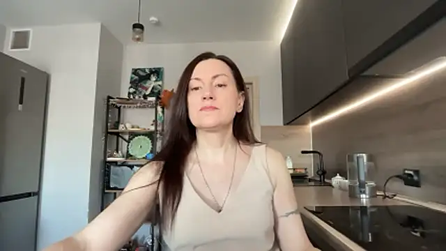 Snapshot of jainesummer chatting on 03-06-26, 08:44 jainesummer online show from 03-06-26, 08:44