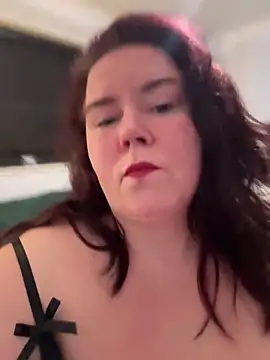 Snapshot of Viola_SassyX chatting on 01-22-25, 07:03 Viola SassyX online show from 01-22-25, 07:03