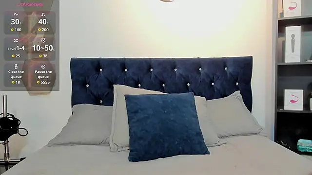 yulianademond66 online show from 07-31-26, 10:09