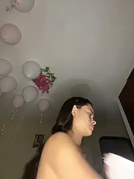 HannaRhodes online show from 05-04-26, 04:19