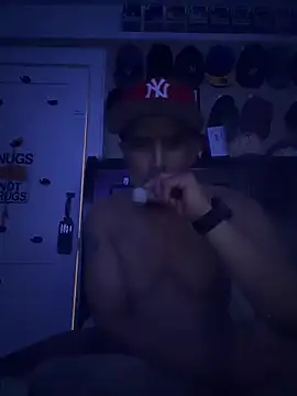 Snapshot of TommyPNP2846 chatting on 03-10-26, 09:58 TommyPNP2846 online show from 03-10-26, 09:58