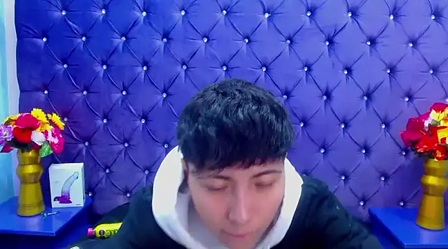 Im Mathias online show from 01-12-25, 01:53