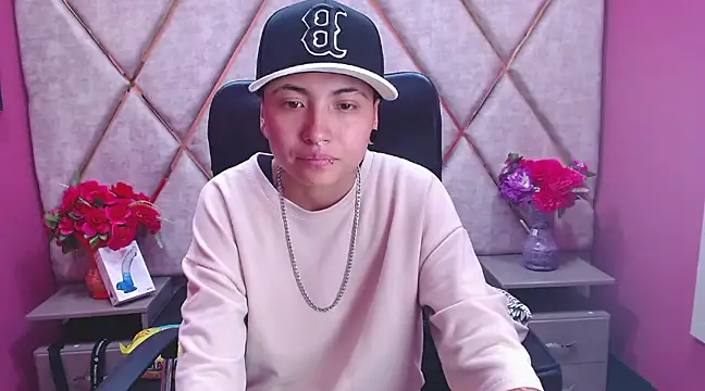 Im Mathias online show from 02-06-25, 03:06