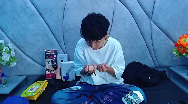 Im Mathias online show from 03-21-25, 09:01