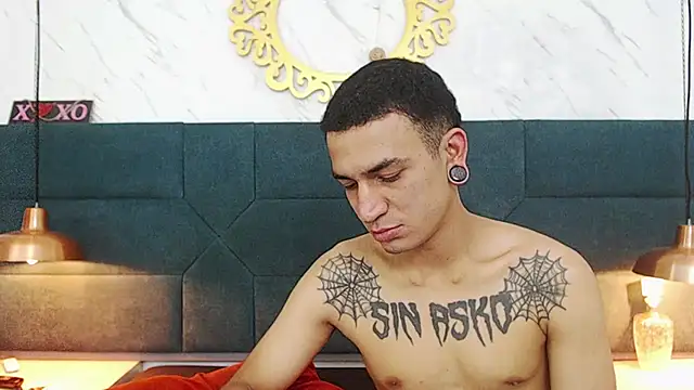 Snapshot of salome_daniel chatting on 09-23-25, 07:28 salome daniel online show from 09-23-25, 07:28