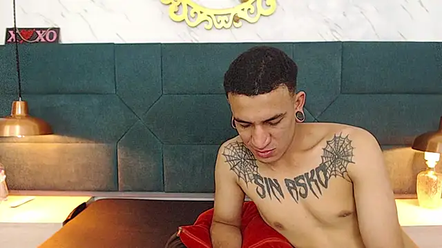 Snapshot of salome_daniel chatting on 09-27-25, 08:03 salome daniel online show from 09-27-25, 08:03