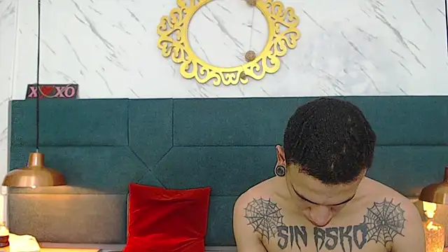 Snapshot of salome_daniel chatting on 10-01-25, 07:31 salome daniel online show from 10-01-25, 07:31