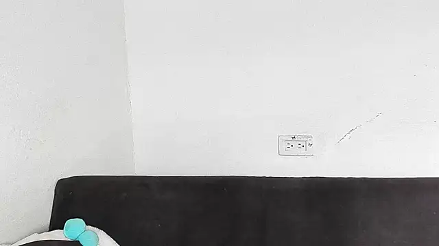 Snapshot of salome_daniel chatting on 06-16-26, 06:10 salome daniel online show from 06-16-26, 06:10