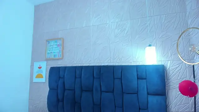 Melody Megann online show from 02-26-25, 02:48