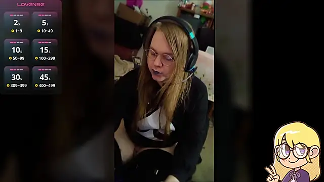 Snapshot of AshThaSissy chatting on 12-12-24, 02:59 AshThaSissy online show from 12-12-24, 02:59