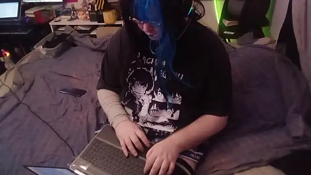 Snapshot of AshThaSissy chatting on 10-18-25, 01:30 AshThaSissy online show from 10-18-25, 01:30