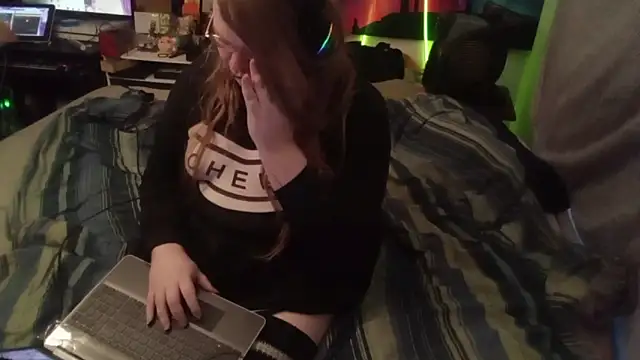 Snapshot of AshThaSissy chatting on 10-29-25, 02:30 AshThaSissy online show from 10-29-25, 02:30