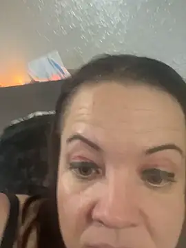 theyluvvus76 online show from 02-09-26, 10:25