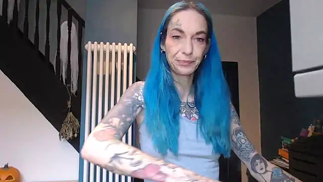 RavenryderUK online show from 10-20-25, 08:26