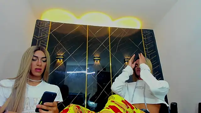 Isabella stanford2 online show from 03-11-25, 07:26