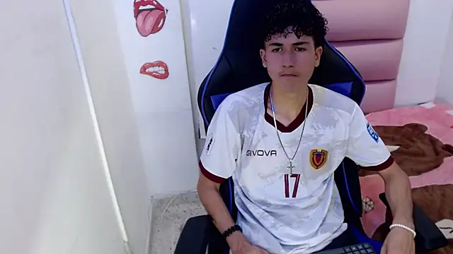 johnny cagee online show from 12-03-24, 04:36