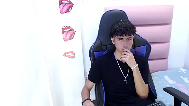 johnny cagee online show from 12-04-24, 06:44