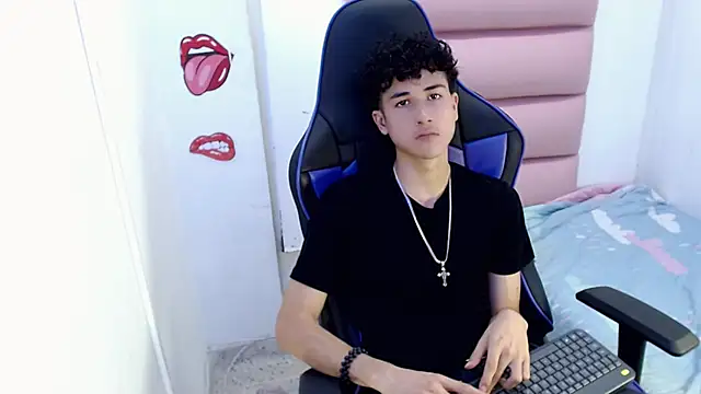 johnny cagee online show from 12-07-24, 04:20