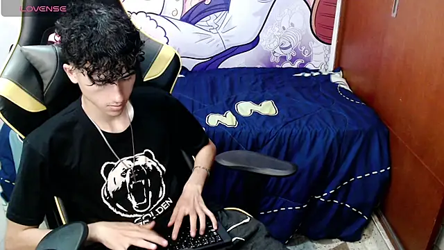 johnny cagee online show from 12-13-24, 07:15