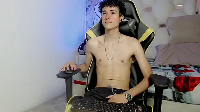 johnny cagee online show from 09-26-25, 03:54