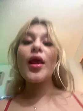 valeria gomezx online show from 12-17-24, 02:44