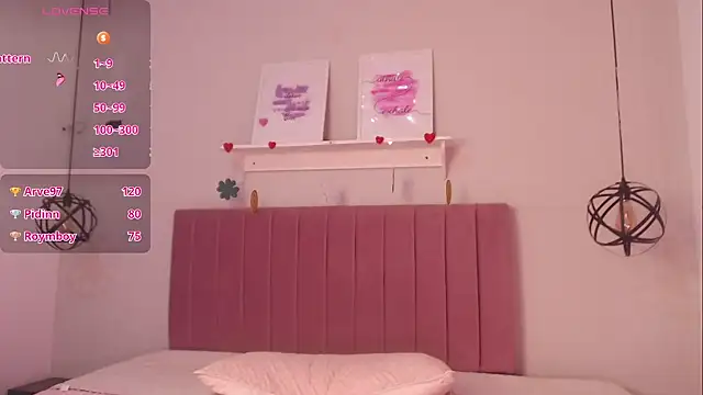 Snapshot of julz_03 chatting on 03-22-25, 02:16 julz 03 online show from 03-22-25, 02:16
