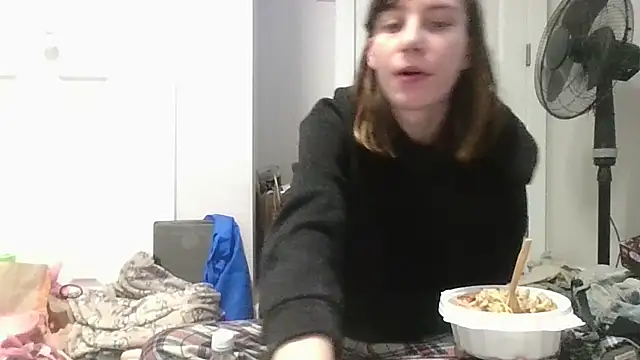 TheSexiest2025 online show from 02-27-25, 06:20