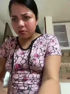 Snapshot of Elaa_euphoria chatting on 12-15-24, 01:02 Elaa euphoria online show from 12-15-24, 01:02