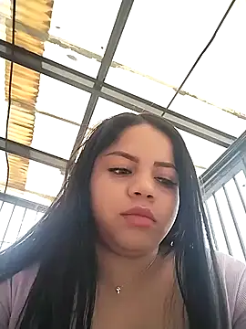 Snapshot of Elaa_euphoria chatting on 12-18-24, 06:35 Elaa euphoria online show from 12-18-24, 06:35