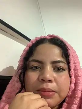 Snapshot of Elaa_euphoria chatting on 01-15-25, 08:09 Elaa euphoria online show from 01-15-25, 08:09