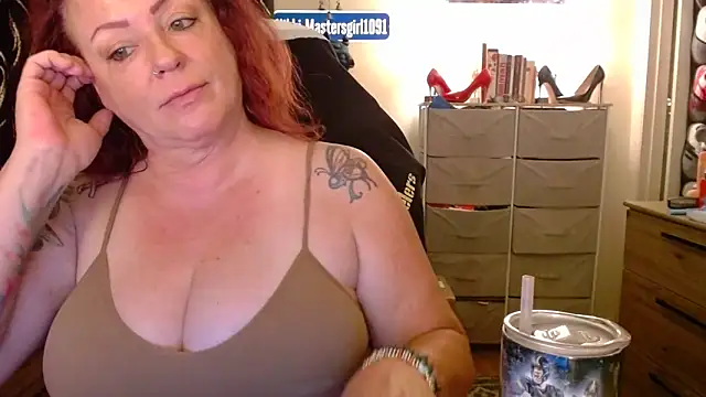 Nikkimastersgirl1091 online show from 10-22-25, 10:37