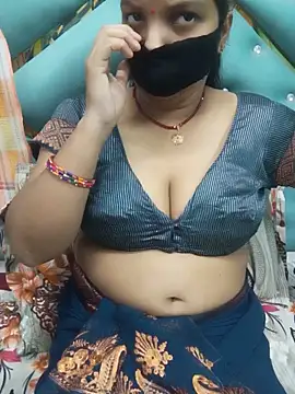 Snapshot of Manjudear chatting on 06-21-26, 05:37 Manjudear online show from 06-21-26, 05:37