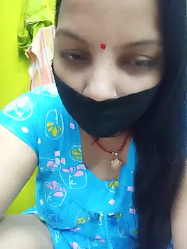 Snapshot of Manjudear chatting on 07-08-26, 01:32 Manjudear online show from 07-08-26, 01:32
