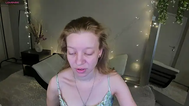 Michelle Blond online show from 05-07-26, 11:32