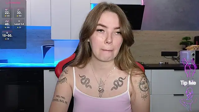 Snapshot of Vetalife chatting on 09-15-25, 10:04 Vetalife online show from 09-15-25, 10:04