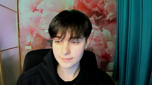 EmiliaYours online show from 12-07-24, 03:41