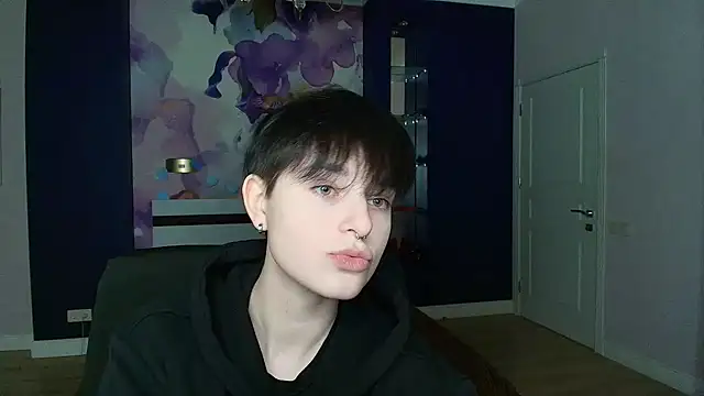 EmiliaYours online show from 12-13-24, 03:43