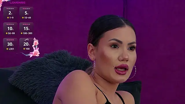 CelineHuddson online show from 01-06-26, 09:39