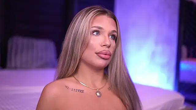 Candy Ivy online show from 02-22-25, 10:42