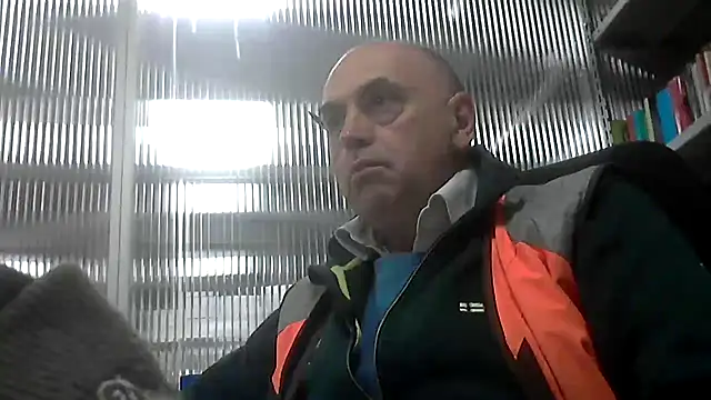 pantomax online show from 10-31-25, 01:17