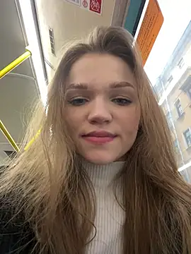 KitteCat online show from 03-08-25, 03:24