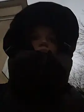 KitteCat online show from 12-20-25, 06:42