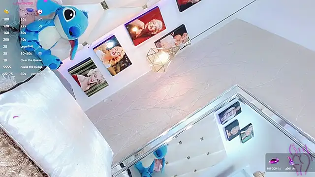 Niccolls Princess online show from 03-08-25, 04:12