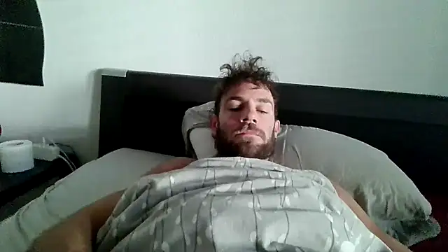 Snapshot of alpha-hunk chatting on 10-04-25, 06:55 alpha-hunk online show from 10-04-25, 06:55