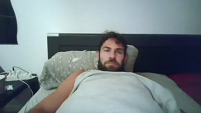 Snapshot of alpha-hunk chatting on 10-16-25, 07:59 alpha-hunk online show from 10-16-25, 07:59