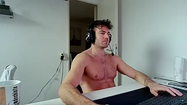 alpha-hunk online show from 01-18-26, 09:57